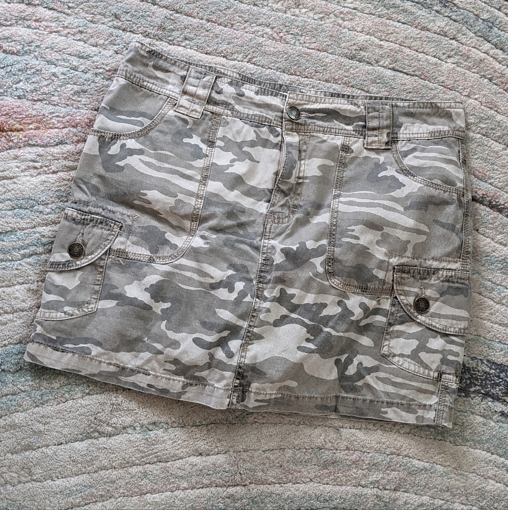 Vintage Route 66 camo skort Size 10